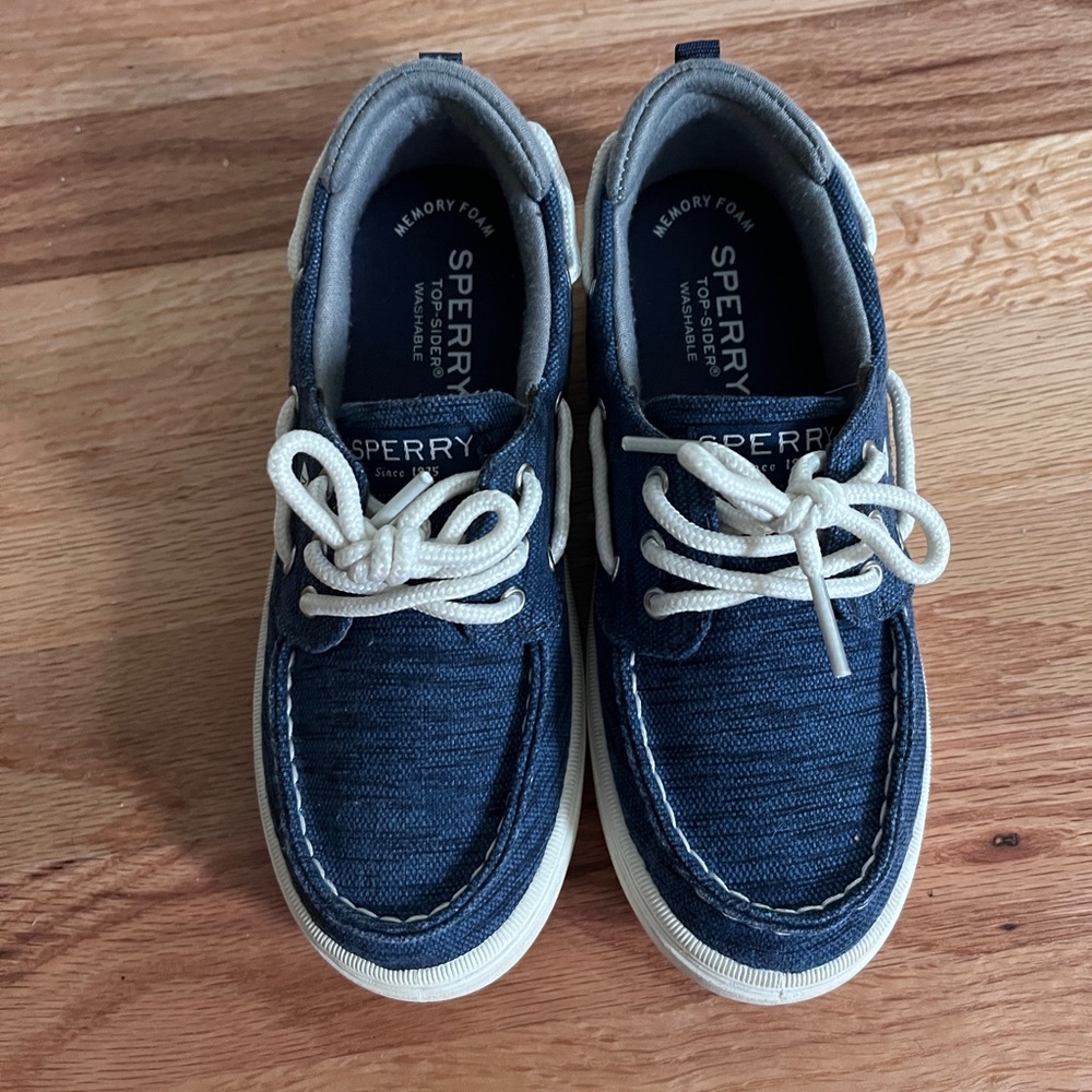 Sperry boys boat shoes - navy blue size 2